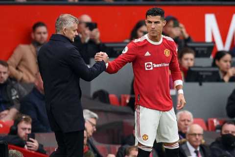 Cristiano Ronaldo tells Man Utd boss Solskjaer to play him every game after being left..