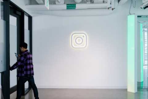 Instagram Struggles With Fears of Losing Its ‘Pipeline’: Young Users
