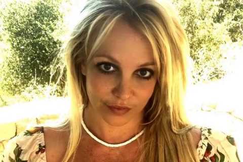 Britney Spears threatens ‘lord have mercy on my family’s souls’ when she gives an interview on..