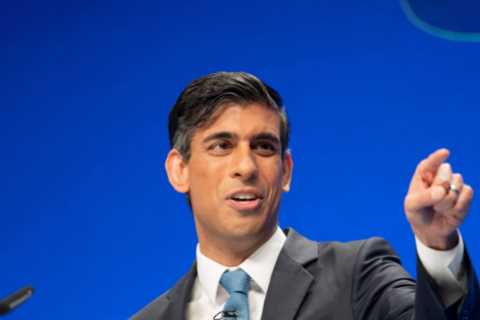 Fresh rift between Boris Johnson and Rishi Sunak over splurging billions for green funds