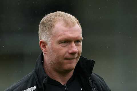 ‘Klopp will be rubbing his hands together’ – Paul Scholes fears for Man Utd vs Liverpool after..