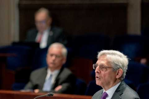 Garland Parries Pressure From Both Sides in Congressional Testimony