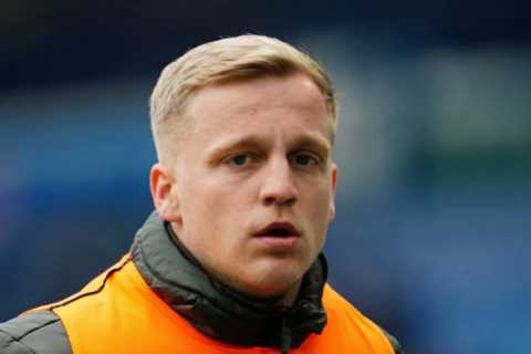 Everton transfer target Van de Beek IS unhappy at Man Utd, confirms Solskjaer after nightmare..