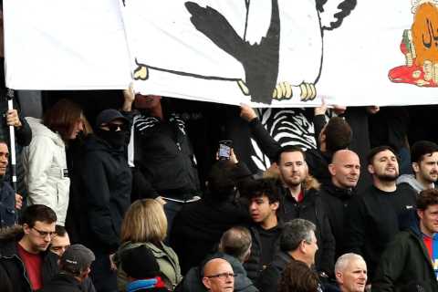 Crystal Palace unfurl gory banner in protest of Newcastle’s Saudi owners following ‘serious human..
