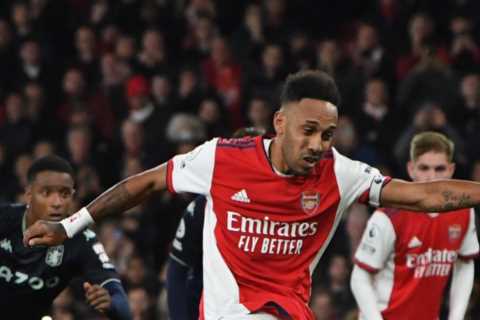 Fans convinced Arsenal were awarded pen after half time whistle vs Villa – but here’s why..