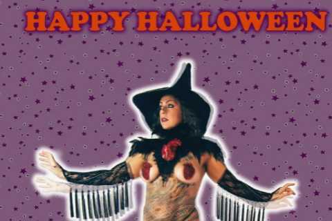 American Pickers star Danielle Colby goes nearly-naked in boob pasties &amp; fringe thong in racy..