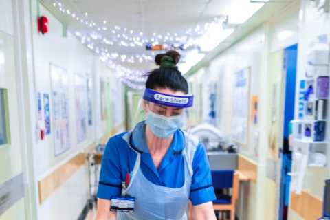 NHS maternity wards ‘at breaking point’ as fresh Covid wave threatens to overwhelm health service