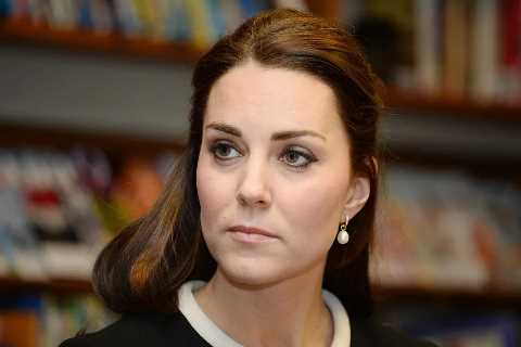 Rare moment Kate Middleton ‘rolled her eyes’ &amp; lost composure after she was scolded at royal..