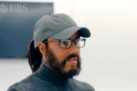 ‘I wanna cry’ – Watch Lewis Hamilton stun kids by dressing up in disguise before revealing his true ..