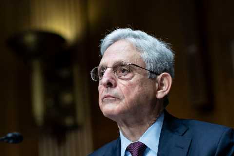 Republicans Assail Garland Over Justice Department Schools Memo