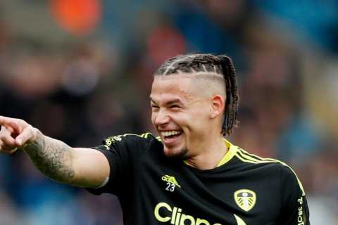 Man Utd facing competition from Liverpool in £60m Kalvin Phillips transfer hunt and Leeds star..