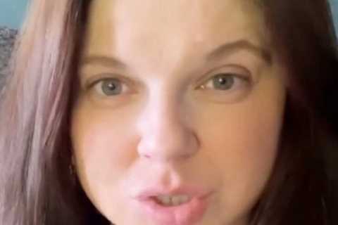 Duggar rebel cousin Amy shares cryptic post about ‘childhood trauma’ after she ditches famous family