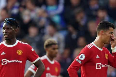 Man Utd icon Wayne Rooney blasts players for ‘unacceptable’ laziness and says Red Devils ‘need..