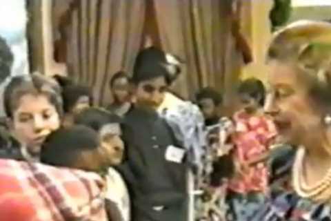 Unearthed clip of the Queen admitting to young lad she believes in Santa Claus leaves people in..