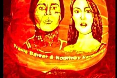 Kourtney Kardashian shares jack-o-lantern of her &amp; fiancé Travis Barker as fans ‘CRINGE’ at..