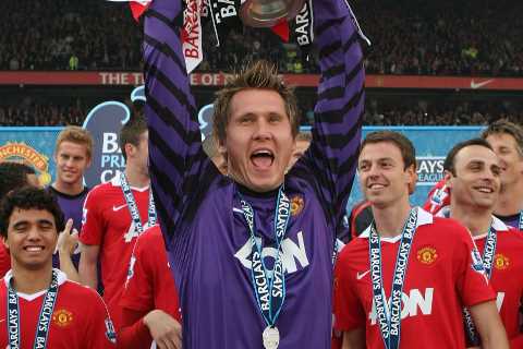 Ole Gunnar Solskjaer needs more time at Man Utd just like Sir Alex Ferguson did at start of reign,..