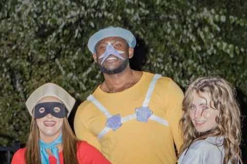 Teen Mom Leah Messer &amp; boyfriend Jaylan celebrate Halloween with her three kids as they go as..