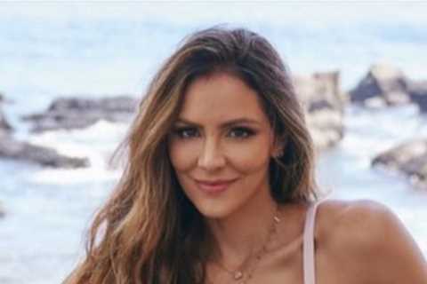 Meghan Markle’s pal Katharine McPhee stuns in bra range for larger busts