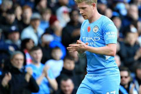 Kevin de Bruyne’s Man City starting spot for derby against Man Utd under threat after worrying form