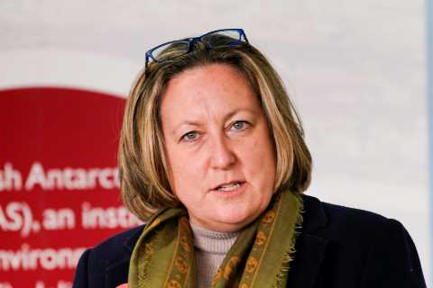 Shoppers should boycott companies who fail to go green, says minister