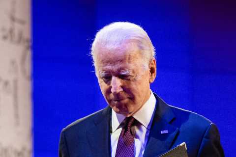 Even as Biden Pushes Clean Energy, He Seeks More Oil Production