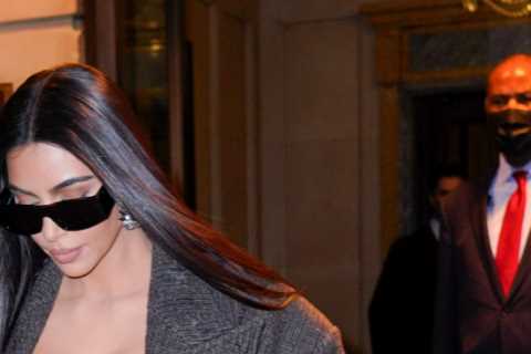 Kim Kardashian stuns in thigh-high boots &amp; skintight leggings before date with Pete Davidson..