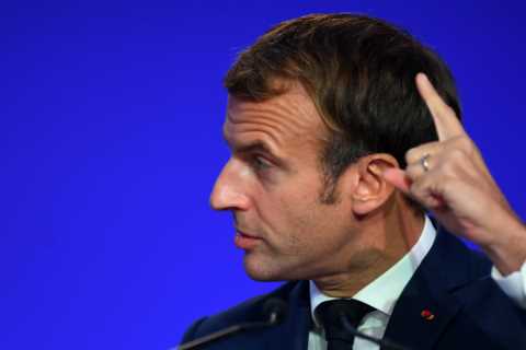 Stroppy Emmanuel Macron quit COP26 early after being snubbed by Boris Johnson
