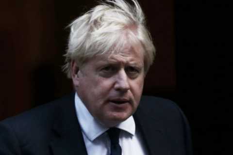 Boris Johnson U-turns amid Tory fury just hours after bid to save Owen Paterson by changing sleaze..