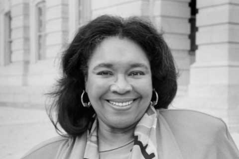 Barbara-Rose Collins dead at 82 – Former congresswoman passes away from Covid despite being..