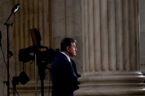In Spending Bill, Democrats Rely on Budget Gimmicks They Once Derided