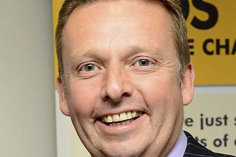 Yorkshire chairman Roger Hutton resigns over Azeem Rafiq racism storm and slams ECB for refusing to ..