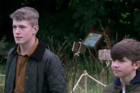 Emmerdale viewers open-mouthed as Arthur Thomas returns to soap  – and looks seriously different