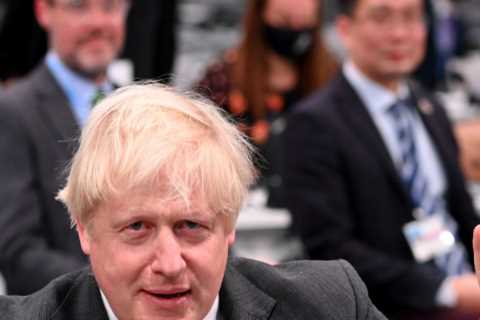 Boris Johnson’s lead collapses over Owen Paterson scandal with Tories now just one point ahead of..