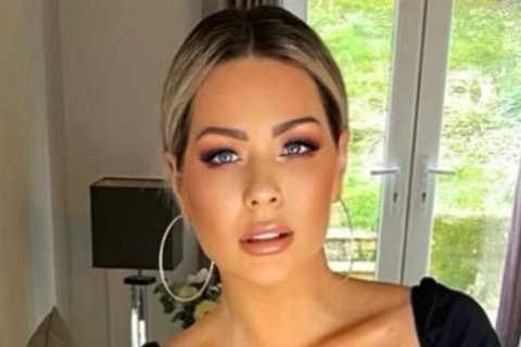 Ex-Page 3 girl Nicola McLean slams ‘disgusting’ Hollyoaks for ‘hypocrisy’ over Sarah Jayne Dunn..