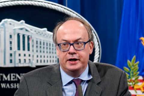 Trump Justice Dept. Official Defies Request by Jan. 6 Panel