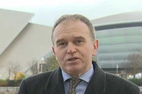 George Eustice brushes off Owen Paterson sleaze scandal as ‘storm in a teacup’ after Boris..