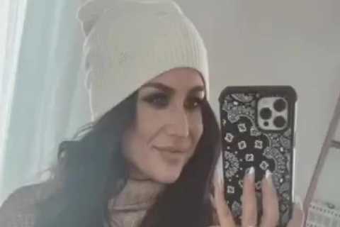 Teen Mom Chelsea Houska shows off major weight loss in skintight jeans months after welcoming..