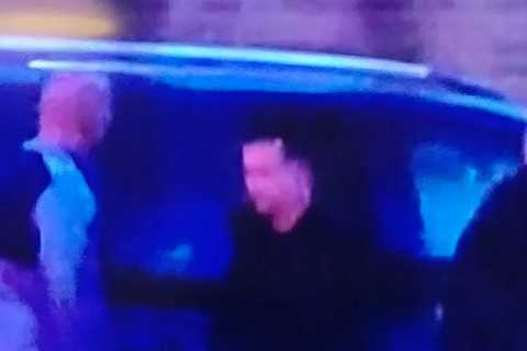 Newcastle boss Eddie Howe shows Magpies fans a sign of things to come as he arrives for first..