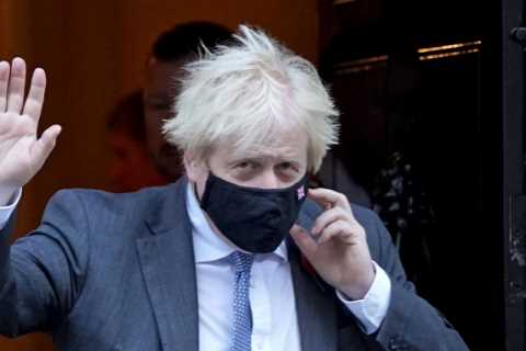 Boris Johnson to hold press conference at 4.30pm TONIGHT