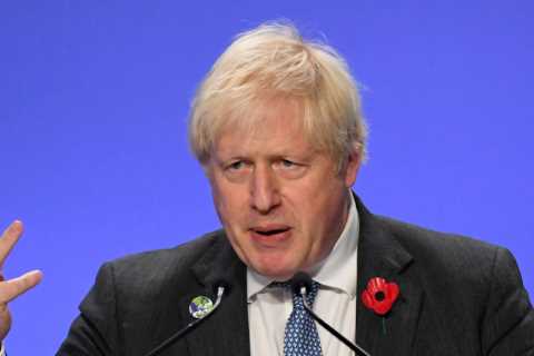 Sleaze-scarred Boris Johnson abruptly ends press briefing after denying Britain’s a ‘corrupt..