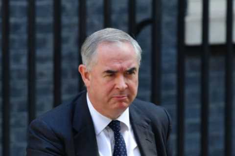 Tory MP Sir Geoffrey Cox used taxpayer loan to cover London flat deposit