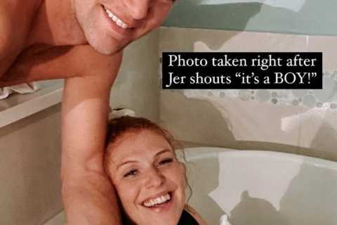Little People, Big World’s Audrey Roloff shares intimate photos of herself giving birth to son..