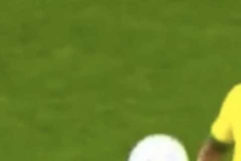 Watch as Real Madrid ace Casemiro boots ball into Man Utd star Fred’s FACE during Brazil’s 1-0 win..
