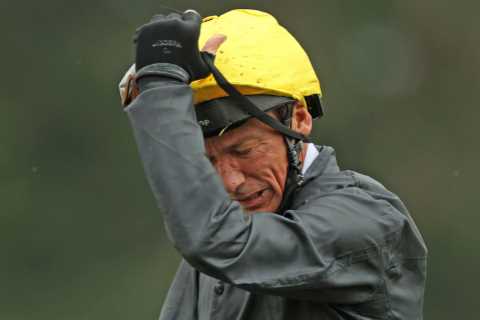 Frankie Dettori apologises for branding teenage rival a ‘disgrace’ and admits ‘I shouldn’t have..