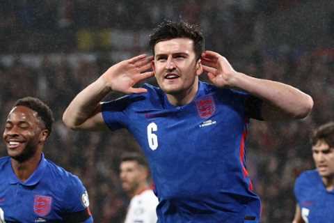 Roy Keane accused of ‘bullying’ Harry Maguire after Man Utd legend called England star ‘a disgrace’