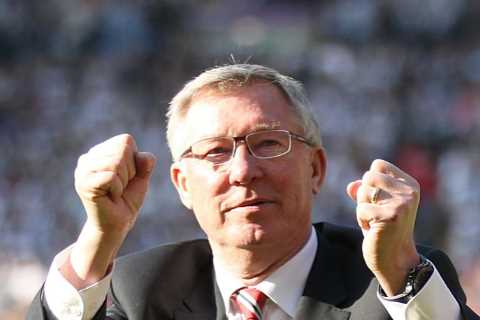 Shock Man Utd legend is first name in Sir Alex Ferguson’s dream XI as iconic boss snubs Scholes,..