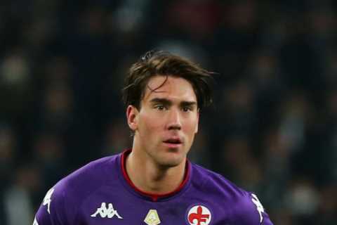 ‘One of the greats’ – Arsenal and Tottenham target Dusan Vlahovic tipped for big future by Sergej..