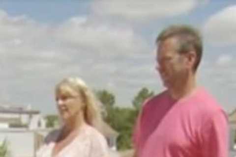 A Place in the Sun presenter can’t hide her shock as couple ‘call it quits’ halfway through viewing