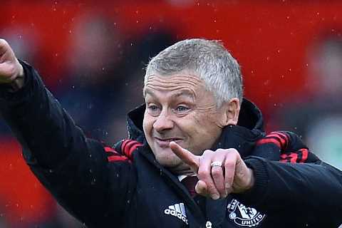 Solskjaer ‘holds crisis talks with six Man Utd stars including Cristiano Ronaldo’ as he battles to..