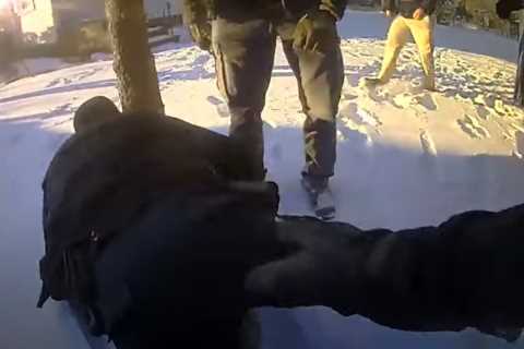 3 Officers Used Excessive Force in Arrest of Black Teen, U.S. Says